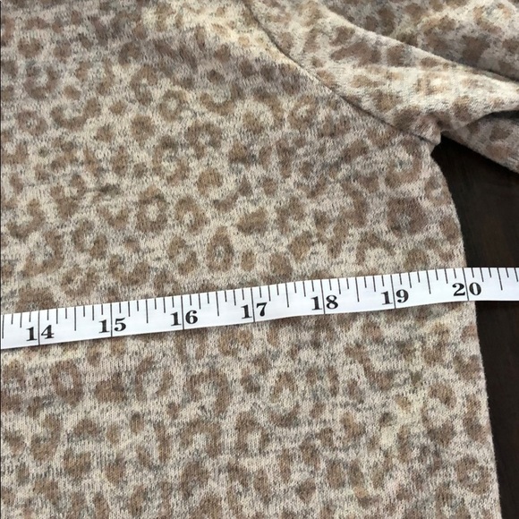 NWT Zara Soft Touch Leopard Print Turtleneck Shirt - Picture 8 of 9